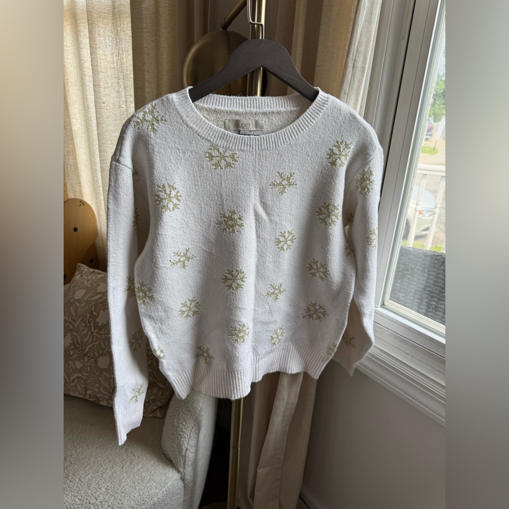 LOFT Cream Sweater with Gold Snowflake Design | M